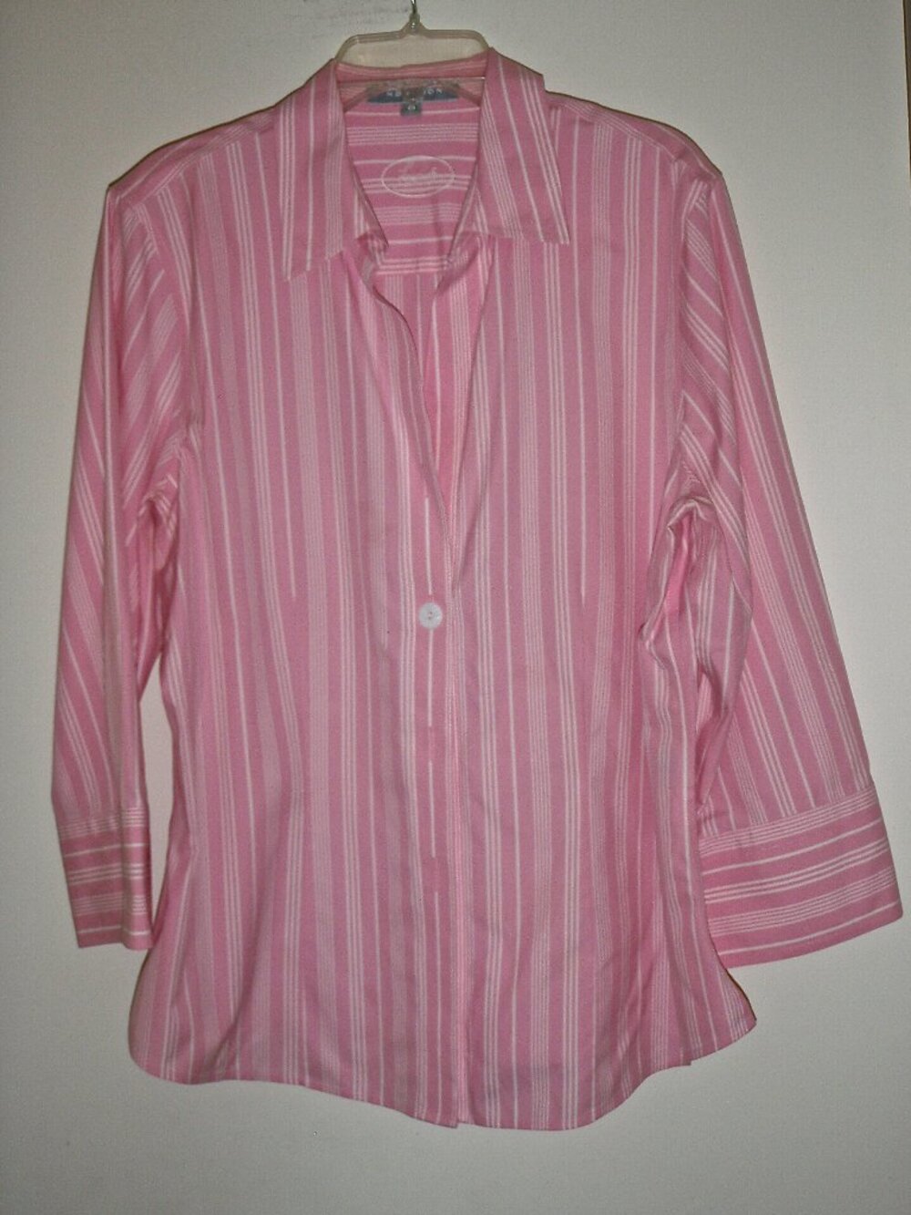 FOXCROFT WOMEN'S PINK & WHITE STRIPED 3/4 SLEEVE FITTED NON-IRON BLOUSE SIZE 12